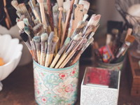 �������