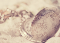 �������