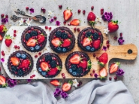 �������